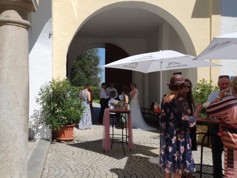 Hochzeit Schloss Hart 4 sarah katrin 11